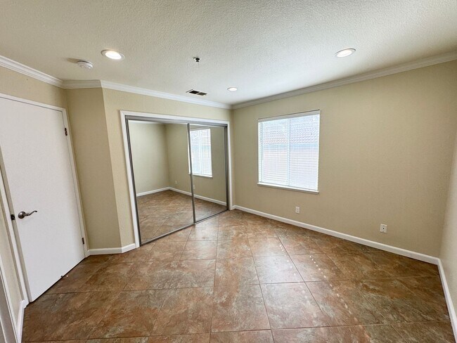 Foto del edificio - Perfect Shape Livermore Condo with many up...
