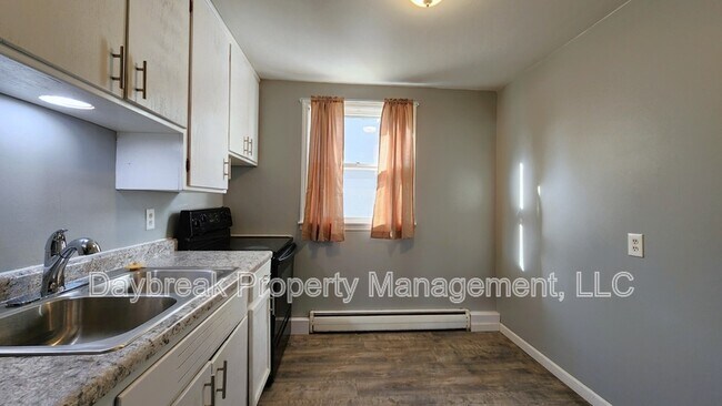 Foto del edificio - 811 7th Ave N