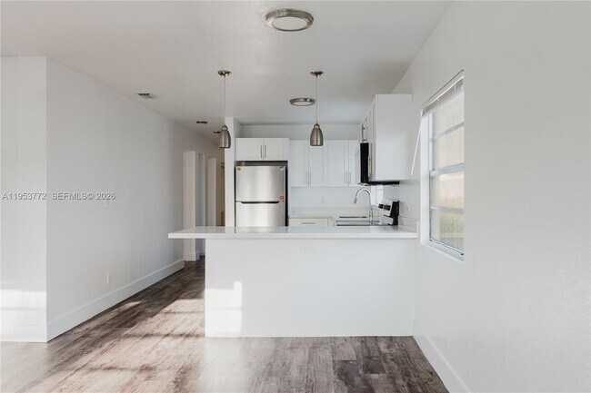 Foto del edificio - 4338 NW 24th Ave