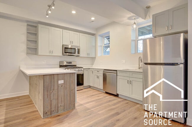 Foto del edificio - 1142 W 17th St