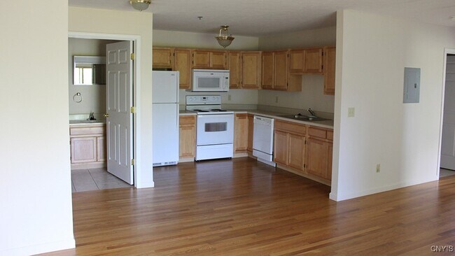 Building Photo - 5781 Stone Gate Heights
