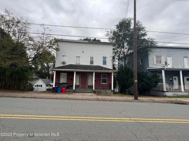 Primary Photo - 1204 Main St
