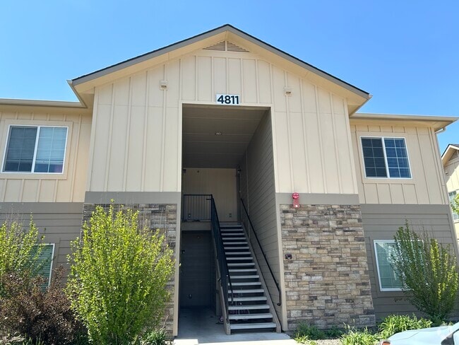 Building Photo - 4811 Continental Ln