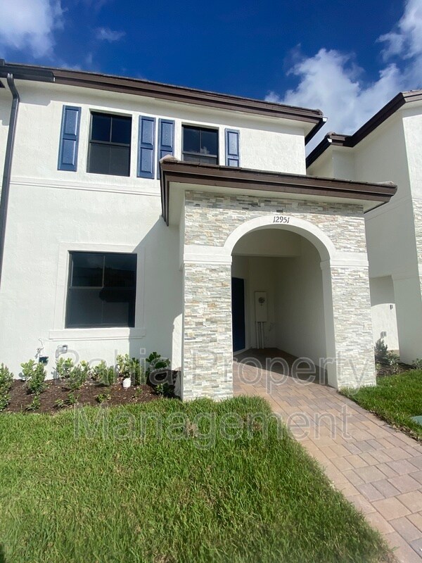 Primary Photo - 12951 SW 232nd St