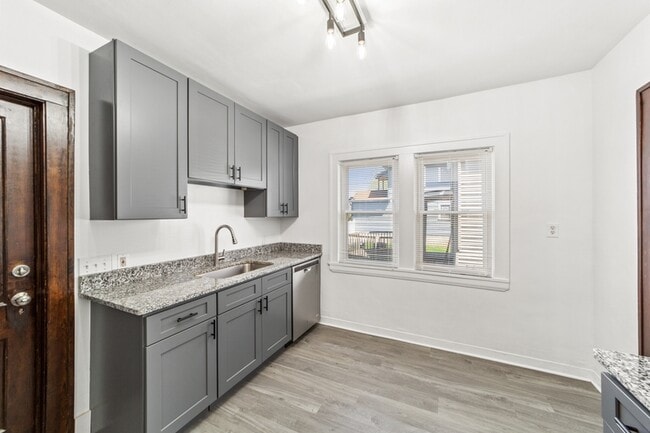 Foto del edificio - 1597 Cohassett Ave