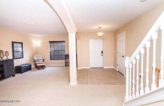 Building Photo - 100 Campanello Ct