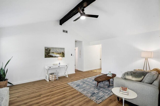 Building Photo - 2114 Brandywine Ln