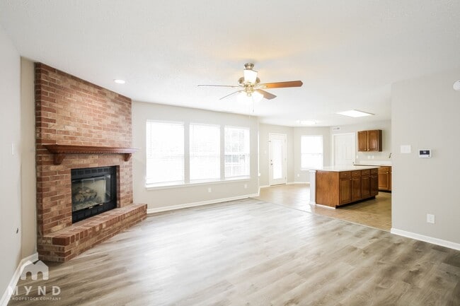 Building Photo - 9032 Stones Bluff Ln