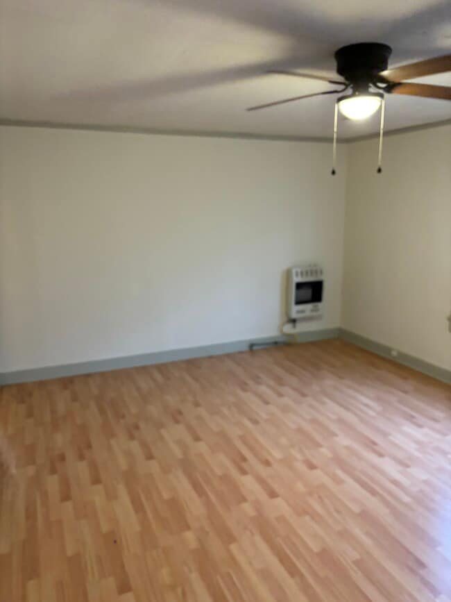 Photo - 861 Arlington Ave Apartment