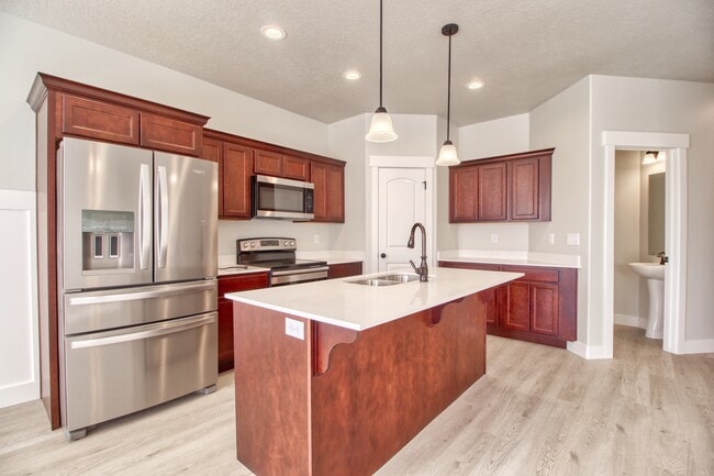 Building Photo - 2020 N 3830 W