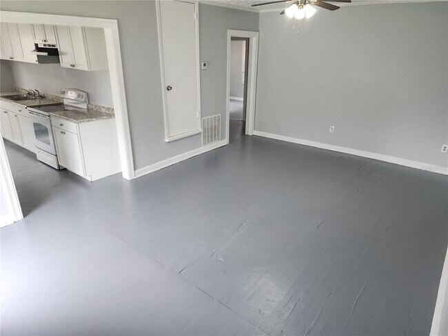 Foto del edificio - 1236 W 9th St