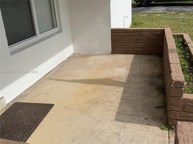 Foto del edificio - 3581 SW 13th Ct