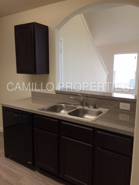 Foto del edificio - 10938 Seneca St
