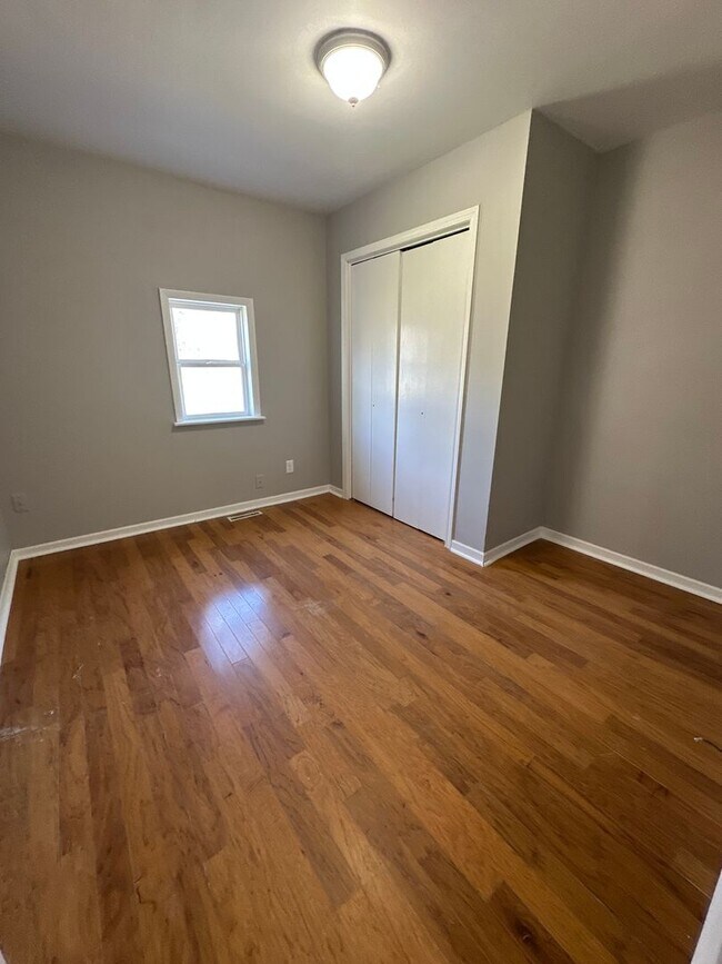 Foto del edificio - 422 N 1st St