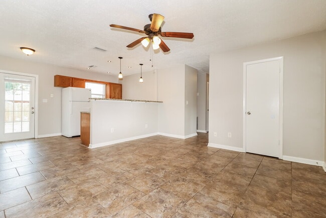 Foto del edificio - 5640 62nd St N