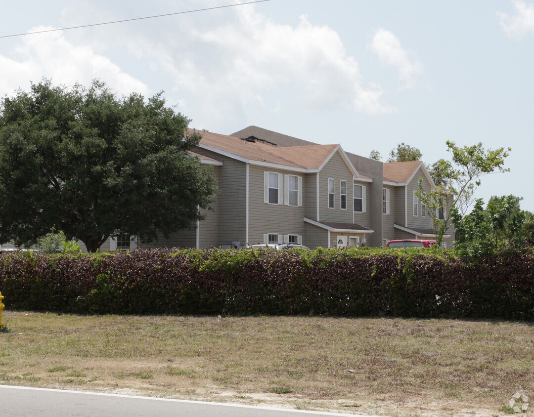 Building Photo - 1655 Sunshine Blvd