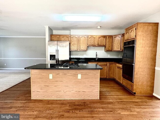 Building Photo - 16 Westchester Ct