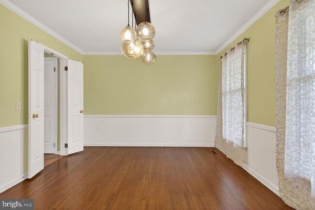 Foto del edificio - 16 Beechtree Ln