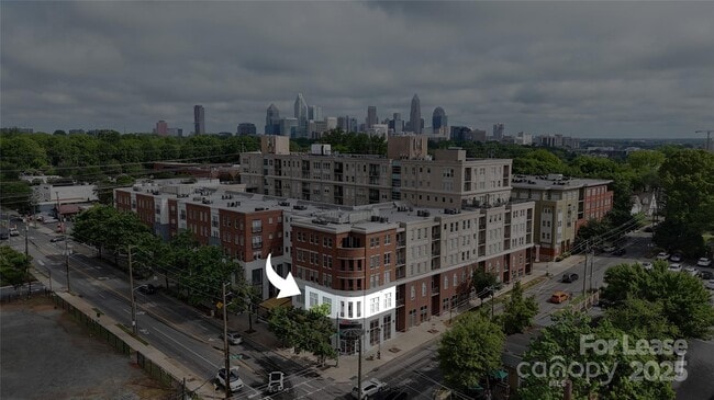 Building Photo - 1315 East Blvd