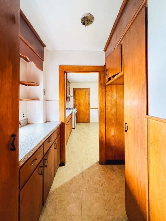 Foto del edificio - 542 Pleasant St
