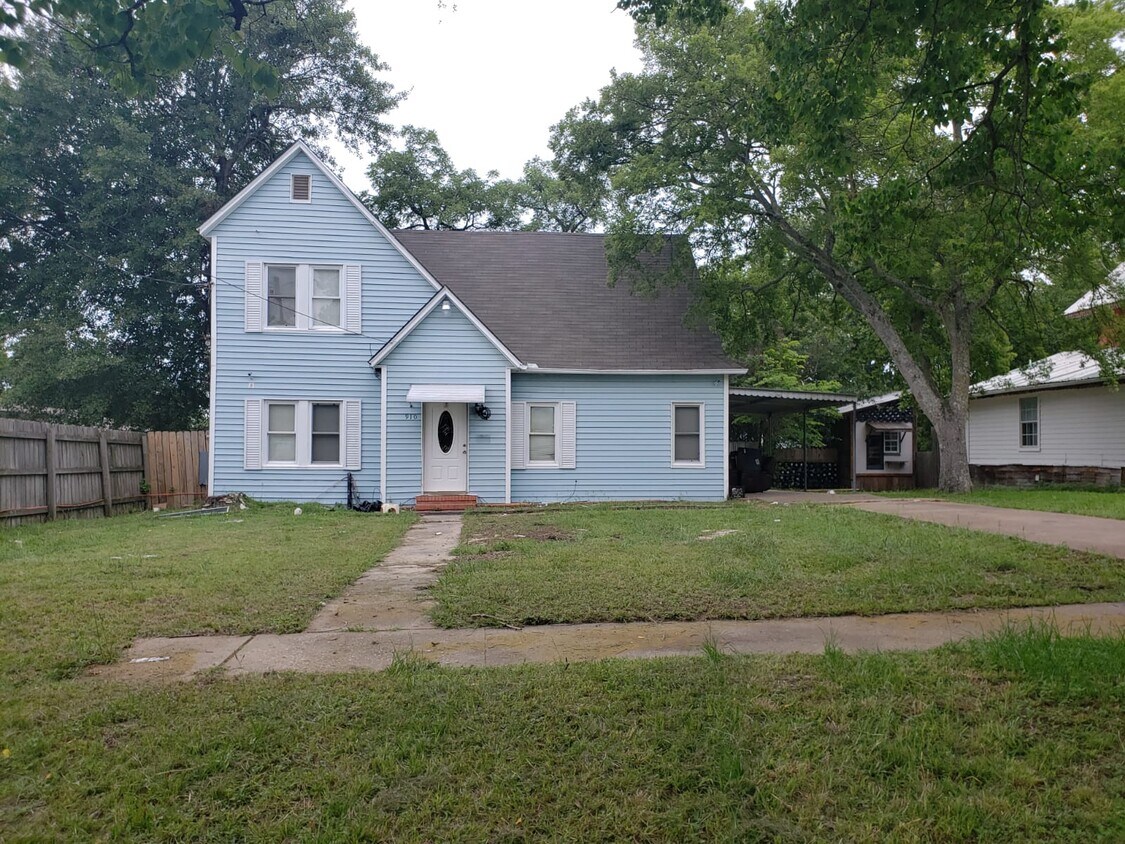 Foto principal - 910 Avenue J