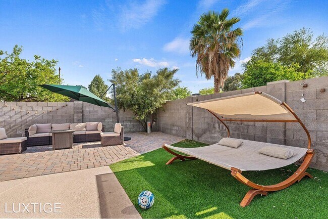 Foto del edificio - 3 br, 2 bath House - 6957 W San Juan Ave