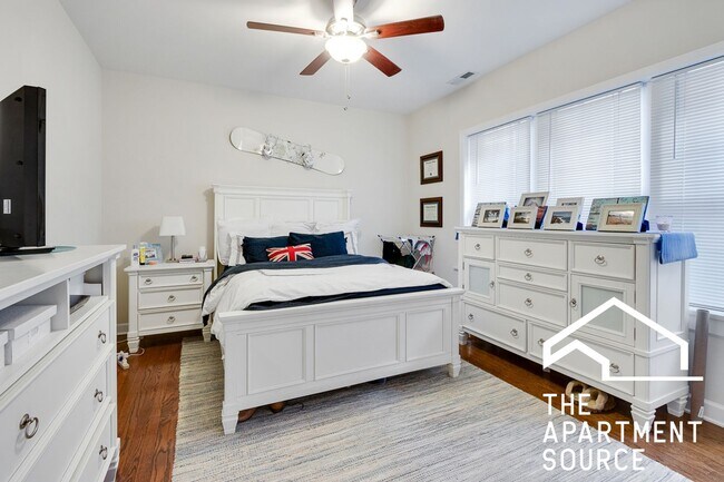 Foto del edificio - 1827 W Leland Ave