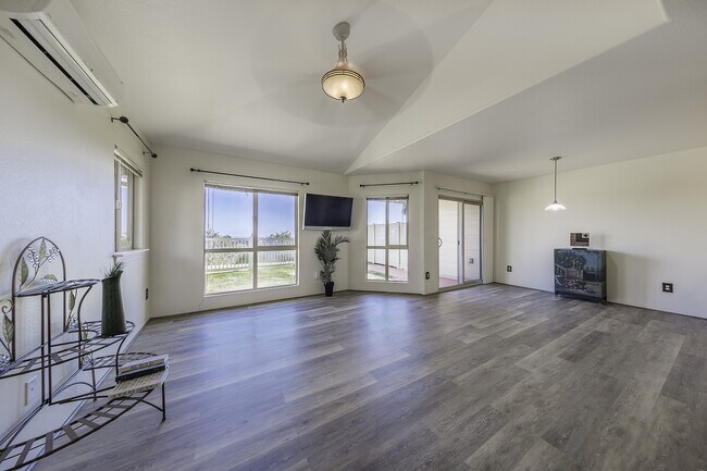 Photo - Beautiful Ocean View Home in Makakilo