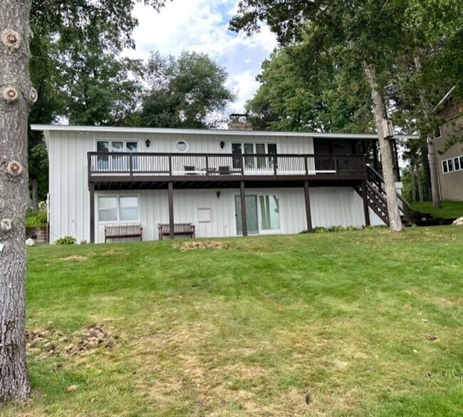 Building Photo - Sunrise Is. Crosslake- year round 3 bedroo...