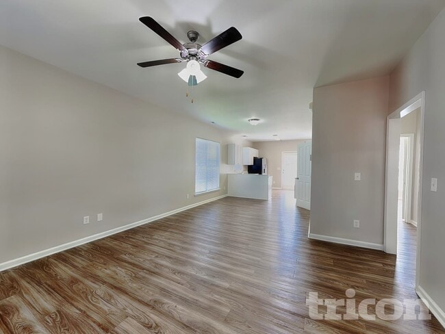 Foto del edificio - 120 E Decatur Ave