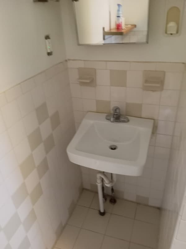 Foto del edificio - 1442 Wharton St