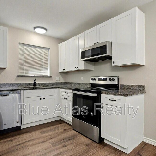 Foto del edificio - 225 Bryan St