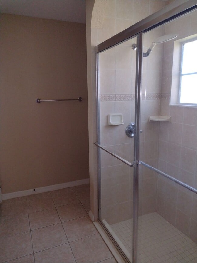 Foto del edificio - Beautiful home in Stonecrest