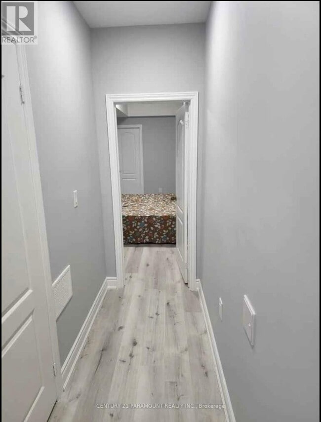 Building Photo - 14 Midmorning Rd