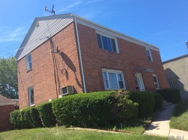 Primary Photo - 468 Meacham Ave