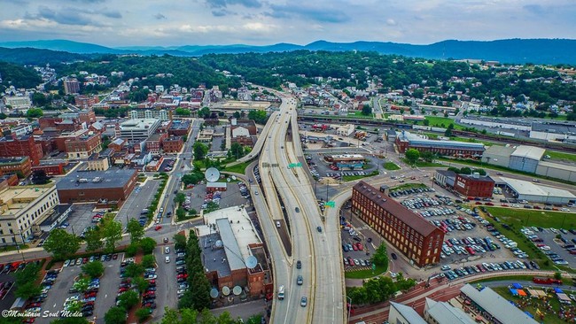 Proximity to Interstate 68 - Footer Building