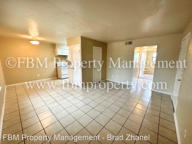 Building Photo - 2 br, 1 bath Apartment - 1207 N Clay 1207 ...