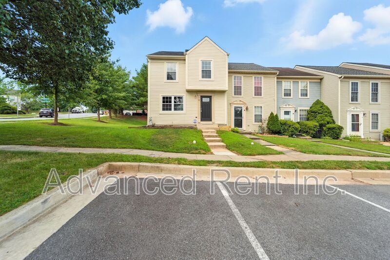 Primary Photo - 1 Jack Pine Pl