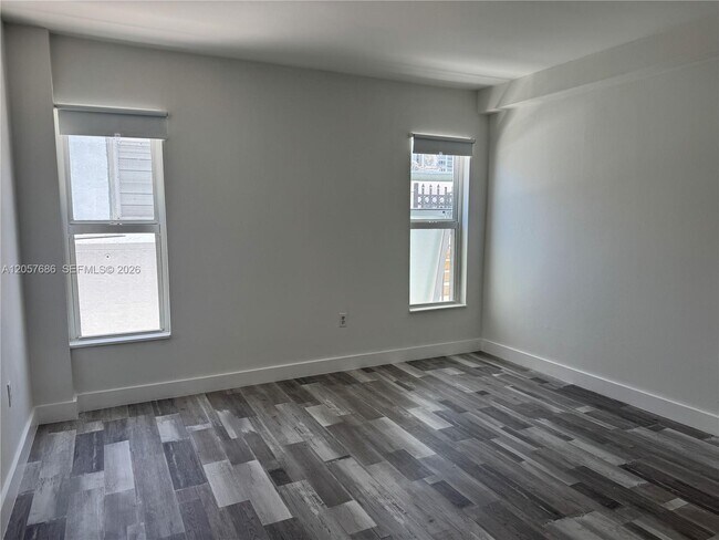 Foto del edificio - 1345 West Ave