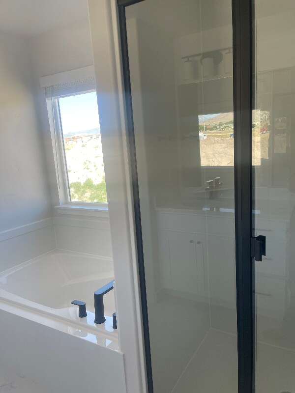 Foto del edificio - 915 N Hilltop Dr