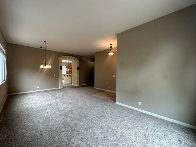 Foto del edificio - Tesla Solar Panels!