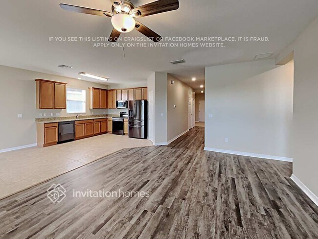 Foto del edificio - 11237 82nd St E