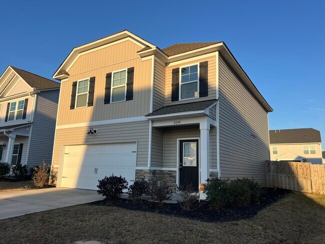 Foto del edificio - 4044 Thimbleberry Dr