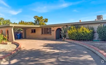 Building Photo - 1810 N Heatherbrae Ave