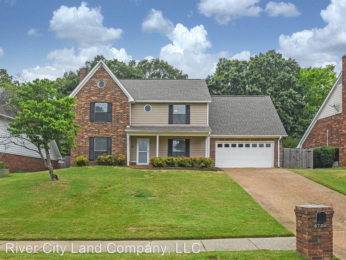 Primary Photo - 4 br, 2.5 bath House - 8708 Grandbury Pl.