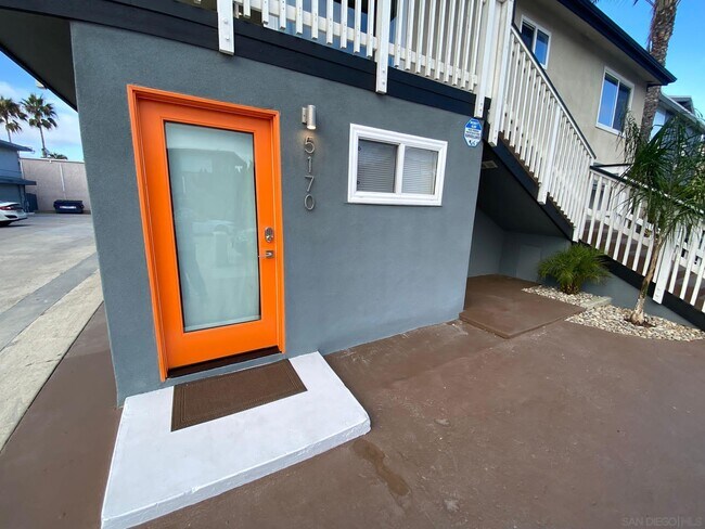 Foto del edificio - 5170 Brighton Ave
