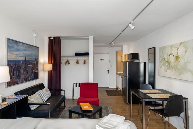 Foto del edificio - 47 5th St NW