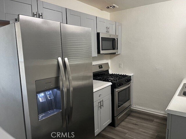 Foto del edificio - 36947 Melrose Dr