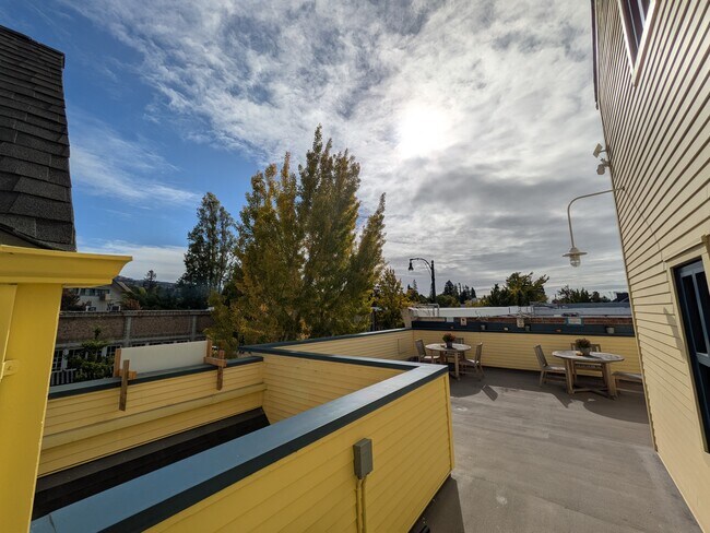 Foto del edificio - Elmwood Village