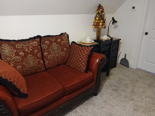 Foto del edificio - 4124 Johnson Branch Rd